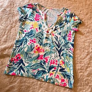 Lilly Pulitzer t shirt size small